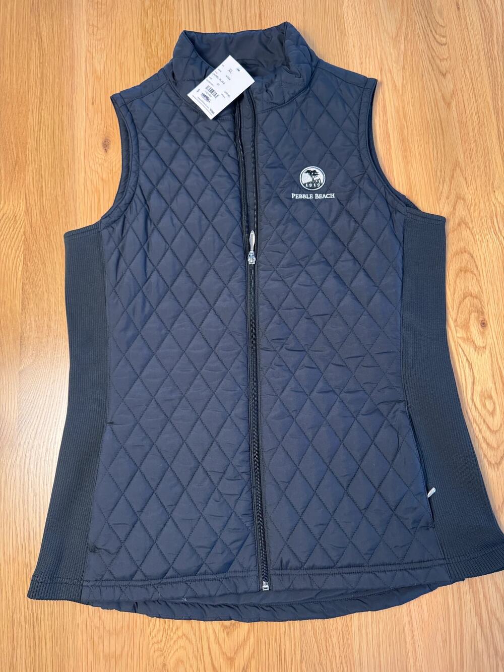 Straight Down Black Quilted Vest Full Zip Mock Neck Pebble Beach Embroidered Log